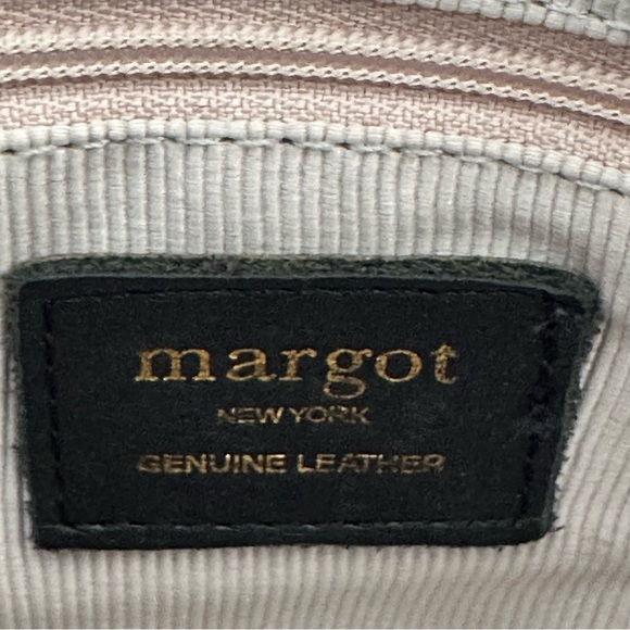 Margot New York Small Black Leather Multi Compartment Cross-Body Purse Bag - Picture 11 of 12